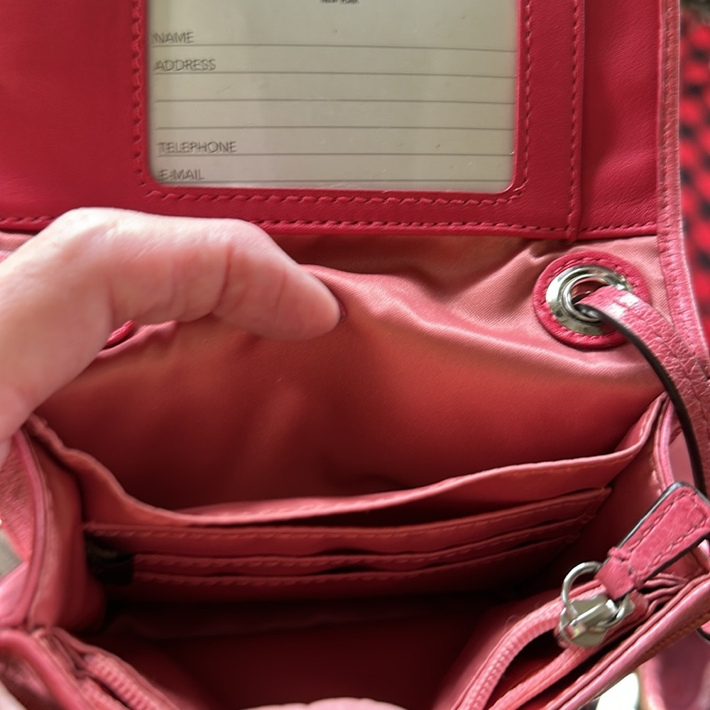 Vintage Coach micro Crossbody bag. - Picture 10 of 10